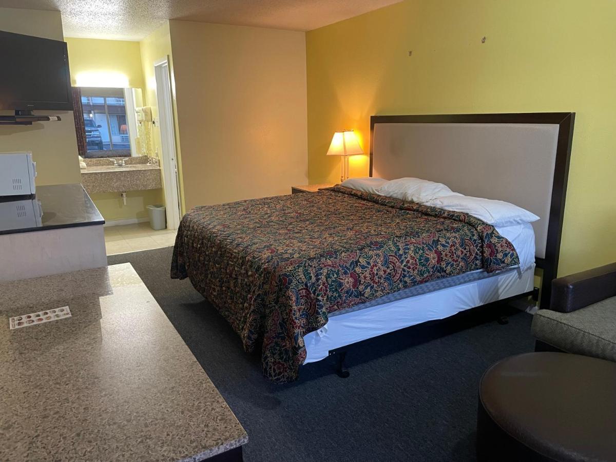 Executive Inn San Saba Exteriör bild