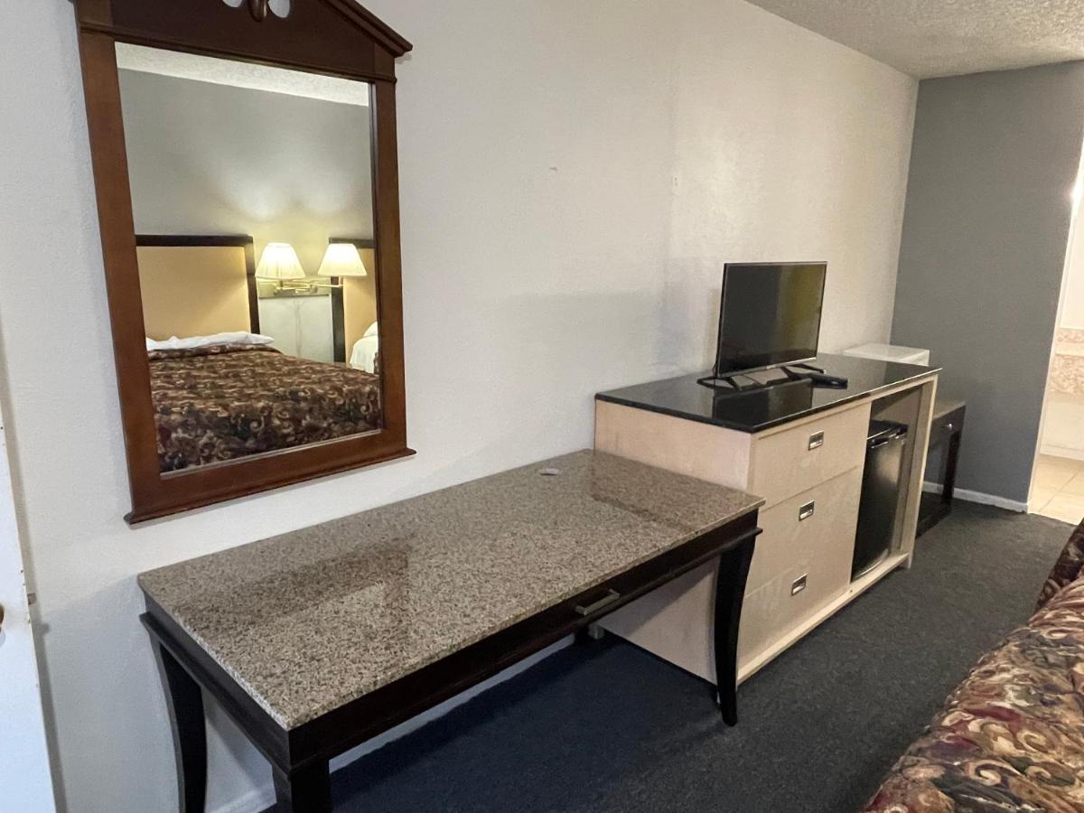 Executive Inn San Saba Exteriör bild